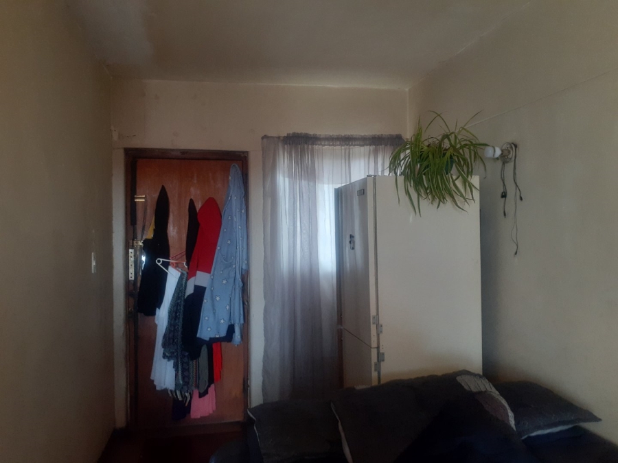 1 Bedroom Property for Sale in Sidwell Eastern Cape
